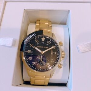 NWB Michael Kors Hybrid Analog Black Dial Men's Watch - MKT4008